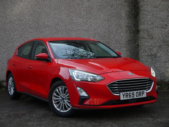 Ford Focus 1.0T EcoBoost Titanium Euro 6 (s/s) 5dr