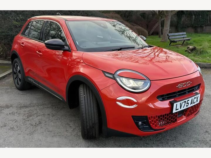 Fiat 600 1.2 MHEV E-DCT Euro 6 (s/s) 5dr