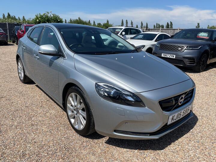 Volvo V40 2.0 D4 SE Lux Nav Auto Euro 6 (s/s) 5dr