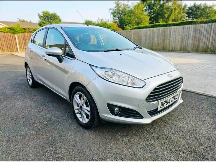 Ford Fiesta 1.0T EcoBoost Zetec Euro 5 (s/s) 5dr