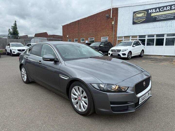 Jaguar XE 2.0d Prestige Auto Euro 6 (s/s) 4dr