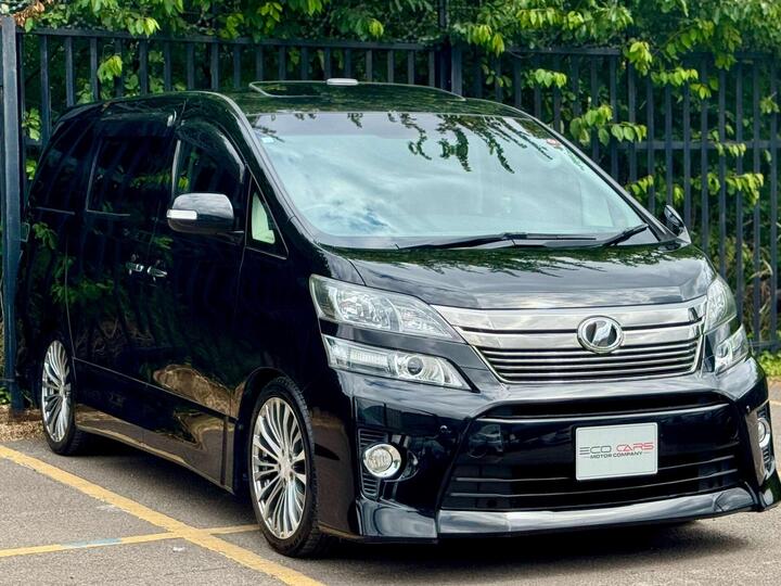 Toyota Vellfire Sunroof