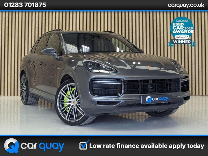 Porsche Cayenne 4.0 V8 E-Hybrid 17.9kWh Turbo S TiptronicS 4WD Euro 6 (s/s) 5dr
