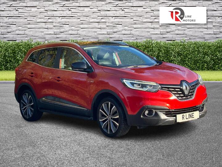 Renault Kadjar 1.6 DCi Signature Nav 4WD Euro 6 (s/s) 5dr Renault Kadjar 1.6 DCi Signature Nav 4WD Euro 6 (s/s) 5dr