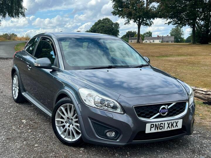 Volvo C30 1.6D DRIVe SE Lux Sports Coupe Euro 5 (s/s) 3dr