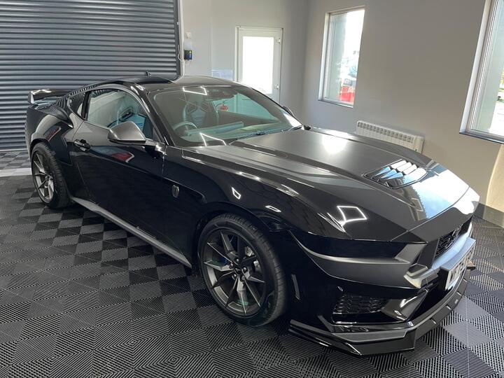 Ford Mustang 5.0 V8 Dark Horse Tremec Euro 6 2dr