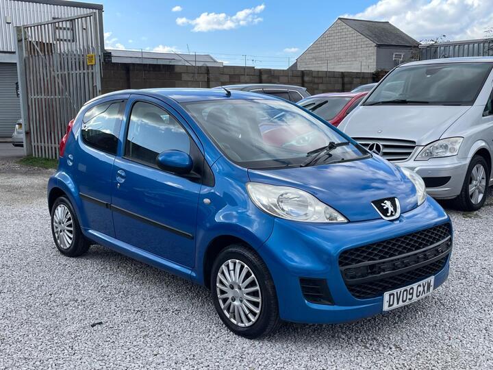 Peugeot 107 1.0 12V Verve Euro 4 5dr Peugeot 107 1.0 12V Verve Euro 4 5dr