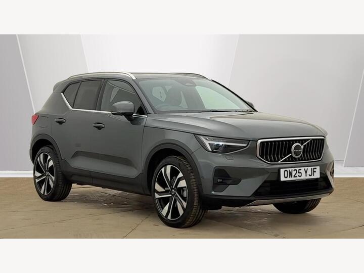 Volvo XC40 2.0 B3 MHEV Ultra Bright DCT Auto Euro 6 (s/s) 5dr