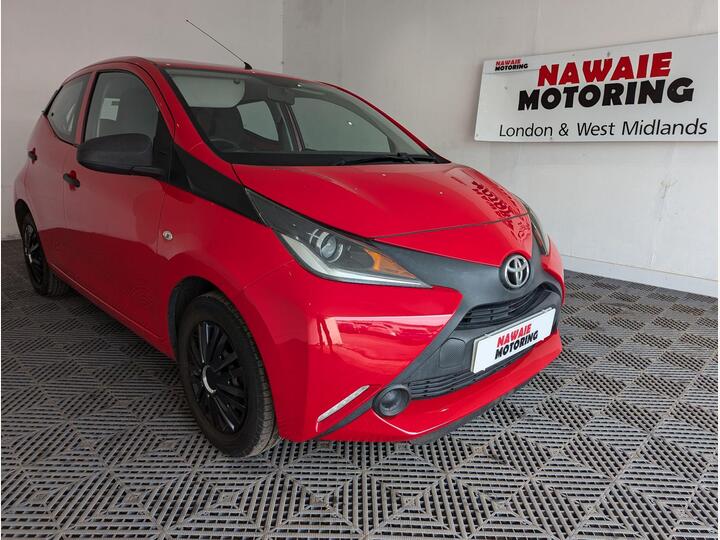 Toyota AYGO 1.0 VVT-i X Euro 5 5dr Euro 5
