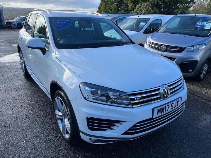 Volkswagen Touareg 3.0 TDI V6 R-Line Plus Tiptronic 4WD Euro 6 (s/s) 5dr
