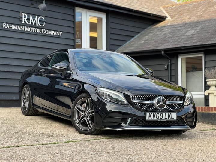 Mercedes-Benz C Class 2.0 C300d AMG Line (Premium) G-Tronic+ Euro 6 (s/s) 2dr