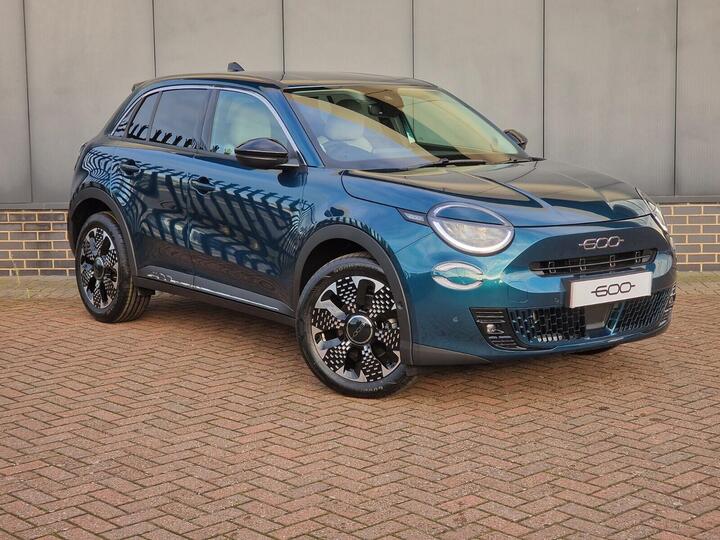 Fiat 600 1.2 MHEV La Prima E-DCT Euro 6 (s/s) 5dr
