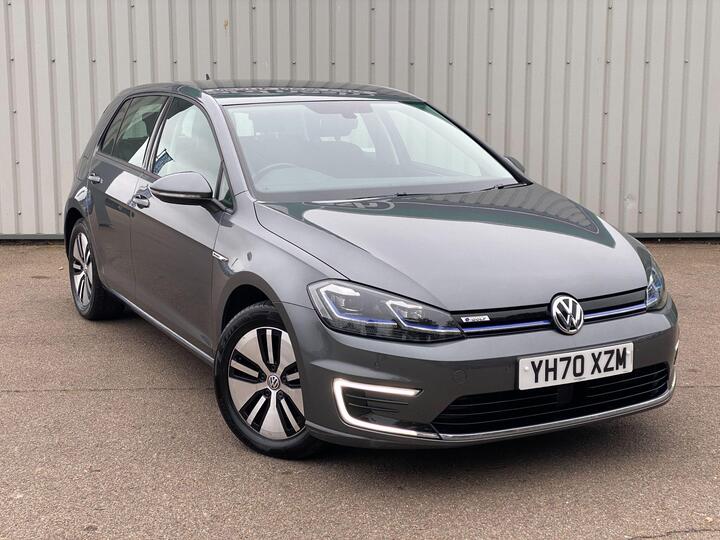 Volkswagen Golf 35.8kWh E-Golf Auto 5dr Volkswagen Golf 35.8kWh E-Golf Auto 5dr