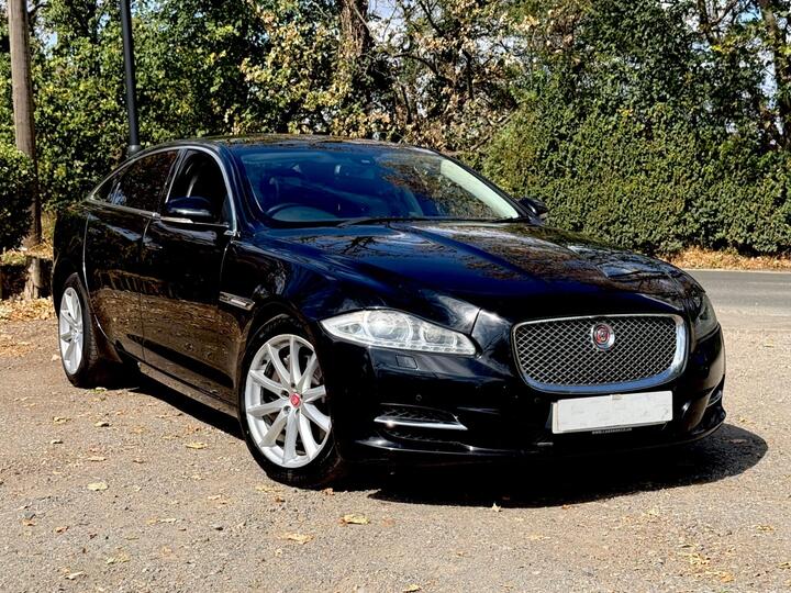 Jaguar XJ 3.0d V6 Luxury Auto Euro 5 (s/s) 4dr (LWB)