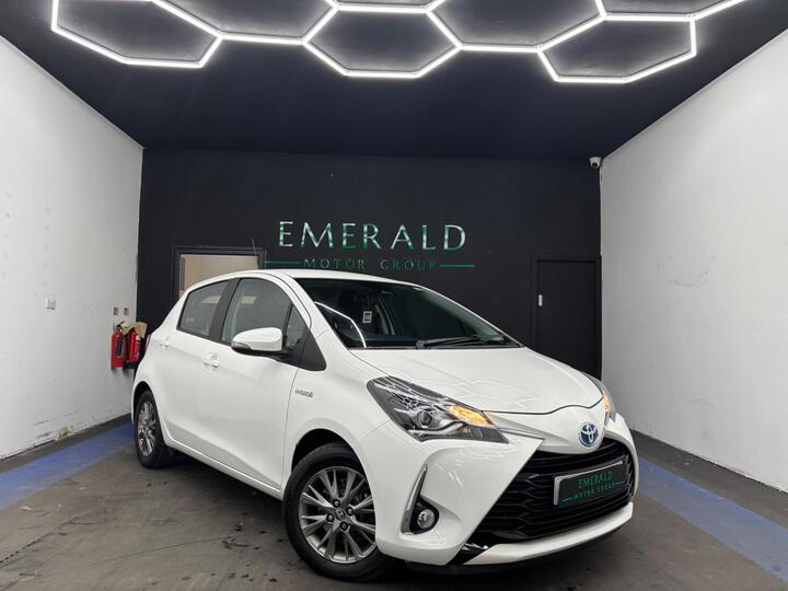 Toyota Yaris 1.5 VVT-h Icon E-CVT Euro 6 (s/s) 5dr
