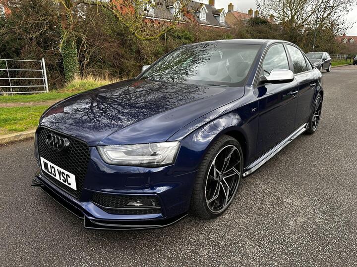 Audi S4 3.0 TFSI V6 Black Edition S Tronic Quattro Euro 5 (s/s) 4dr