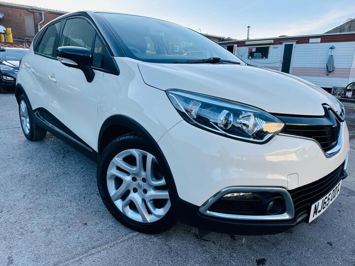 Renault Captur 1.5 DCi ENERGY Dynamique Nav Euro 6 (s/s) 5dr
