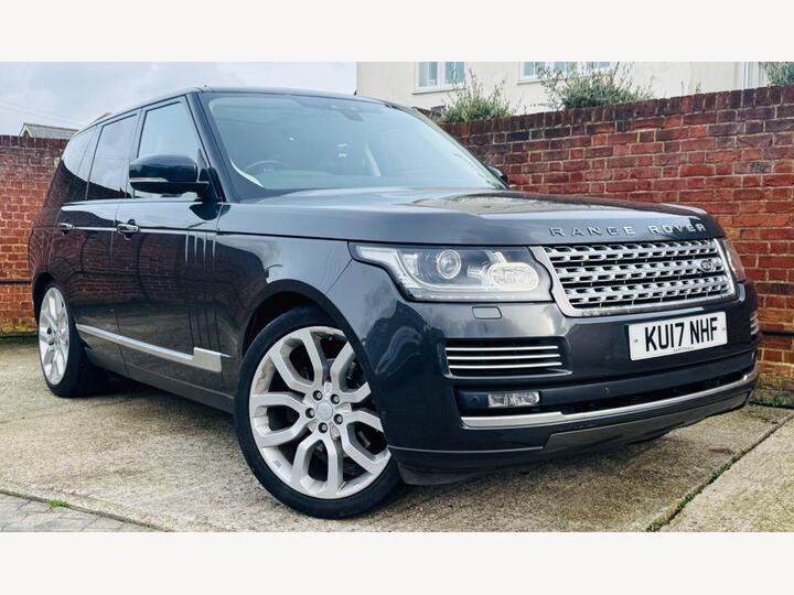Land Rover RANGE ROVER 3.0 TD V6 Vogue SE Auto 4WD Euro 6 (s/s) 5dr Land Rover RANGE ROVER 3.0 TD V6 Vogue SE Auto 4WD Euro 6 (s/s) 5dr