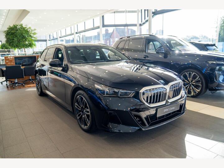 BMW 5 Series 2.0 530e 22.1kWh M Sport Touring Steptronic Euro 6 (s/s) 5dr