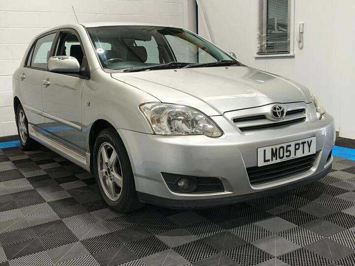 Toyota Corolla 1.6 VVT-i Colour Collection 5dr