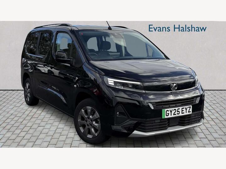 Vauxhall Combo Life Electric 52kWh Ultimate XL MPV Auto 5dr (11kW Charger)