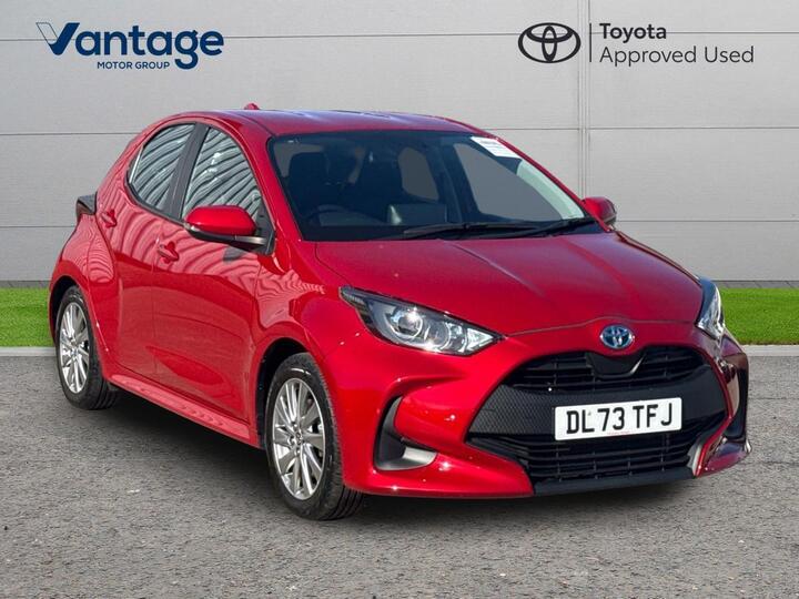 Toyota Yaris 1.5 VVT-h Icon E-CVT Euro 6 (s/s) 5dr
