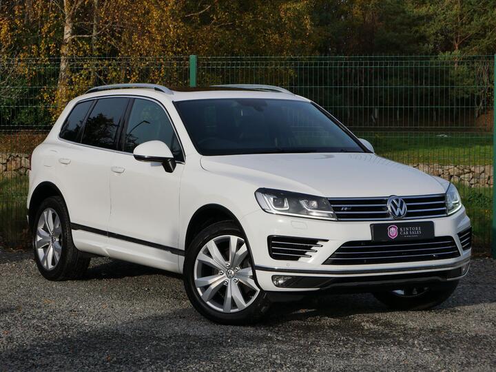 Volkswagen Touareg 3.0 TDI V6 BlueMotion Tech R-Line Tiptronic 4WD Euro 6 (s/s) 5dr