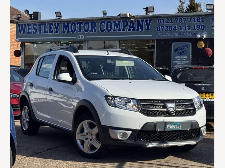 Dacia Sandero Stepway 1.5 DCi Laureate Euro 6 (s/s) 5dr Dacia Sandero Stepway 1.5 DCi Laureate Euro 6 (s/s) 5dr
