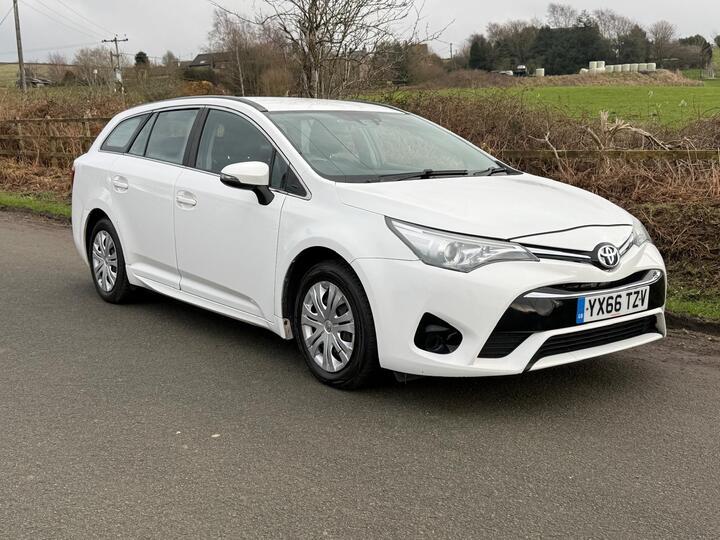 Toyota Avensis 1.6 D-4D Active Touring Sports Euro 6 (s/s) 5dr