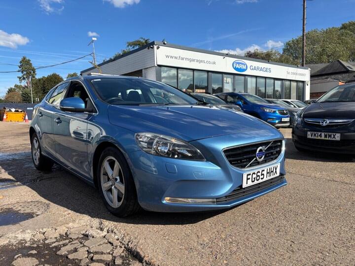 Volvo V40 2.0 T2 SE Euro 6 (s/s) 5dr
