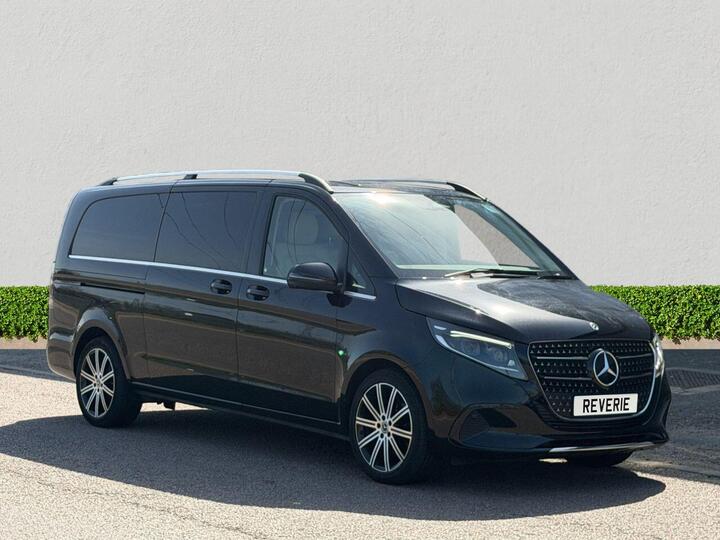 Mercedes-Benz V-CLASS 2.0 V300d Premium G-Tronic+ Euro 6 (s/s) 5dr (8 Seat, Extra Long)