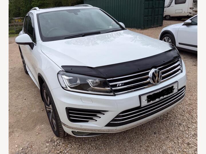 Volkswagen Touareg 3.0 TDI V6 BlueMotion Tech R-Line Tiptronic 4WD Euro 6 (s/s) 5dr