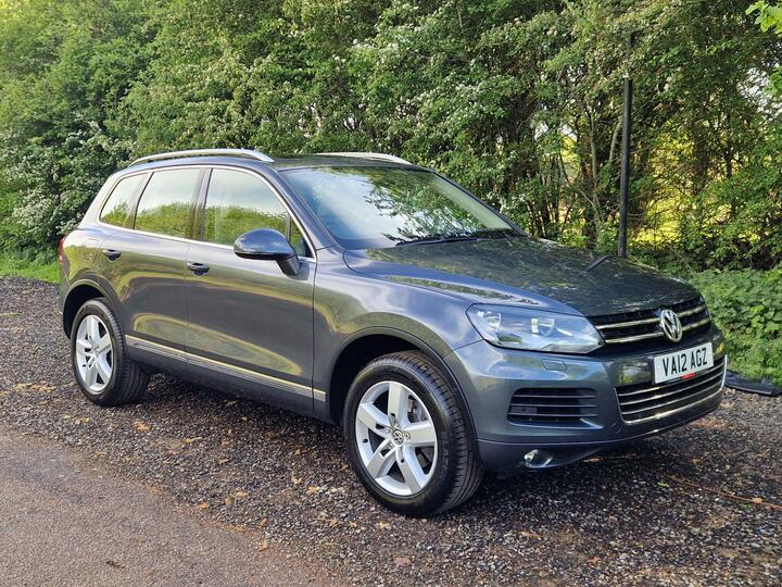 Volkswagen Touareg 3.0 TDI V6 BlueMotion Tech SE Tiptronic 4WD Euro 5 (s/s) 5dr