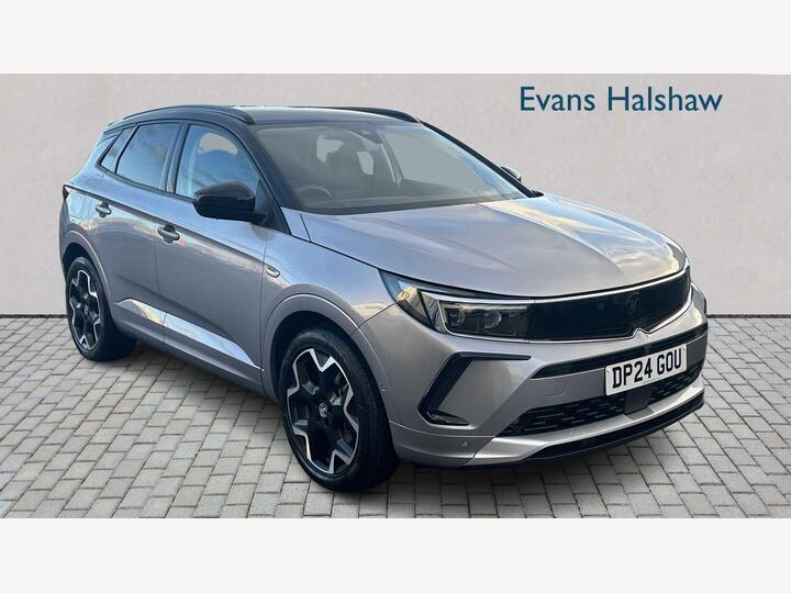 Vauxhall Grandland 1.6 14.2kWh Ultimate Auto Euro 6 (s/s) 5dr