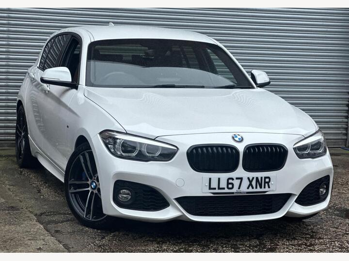 BMW 1 Series 1.5 118i M Sport Shadow Edition Auto Euro 6 (s/s) 5dr BMW 1 Series 1.5 118i M Sport Shadow Edition Auto Euro 6 (s/s) 5dr