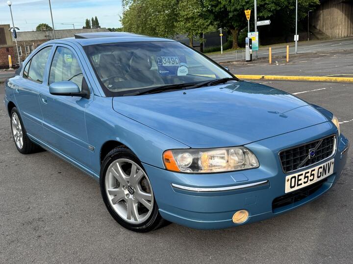 Volvo S60 2.4D SE Geartronic 4dr