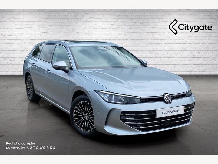 Volkswagen Passat Estate 1.5 ETSI MHEV Elegance DSG Euro 6 (s/s) 5dr