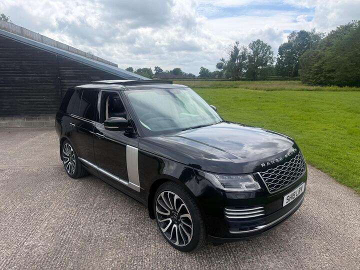 Land Rover Range Rover 4.4 SD V8 Autobiography Auto 4WD Euro 6 (s/s) 5dr Land Rover Range Rover 4.4 SD V8 Autobiography Auto 4WD Euro 6 (s/s) 5dr