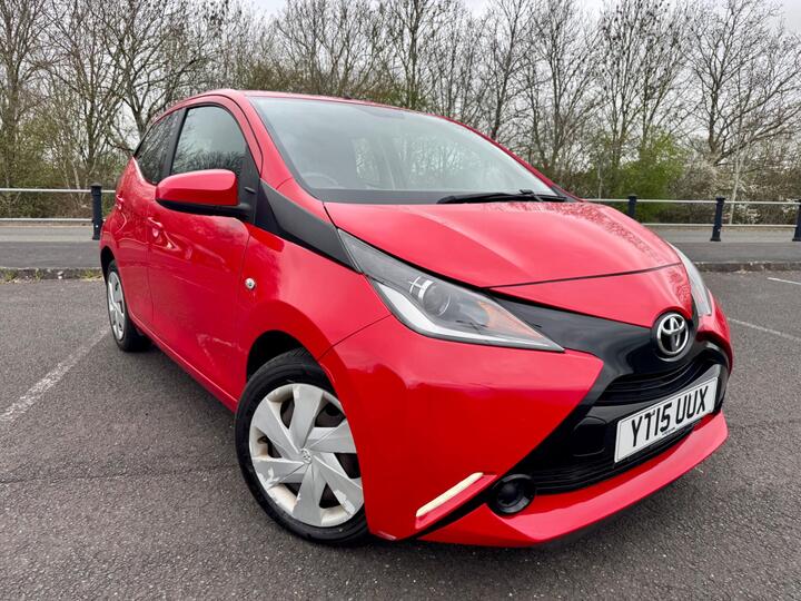 Toyota AYGO 1.0 VVT-i X-play Euro 5 5dr Euro 5