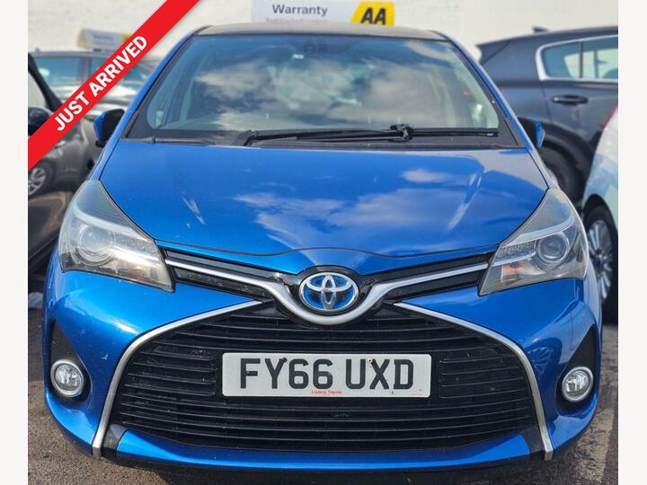 Toyota YARIS 1.5 VVT-h Excel E-CVT Euro 6 5dr (15in Alloy)