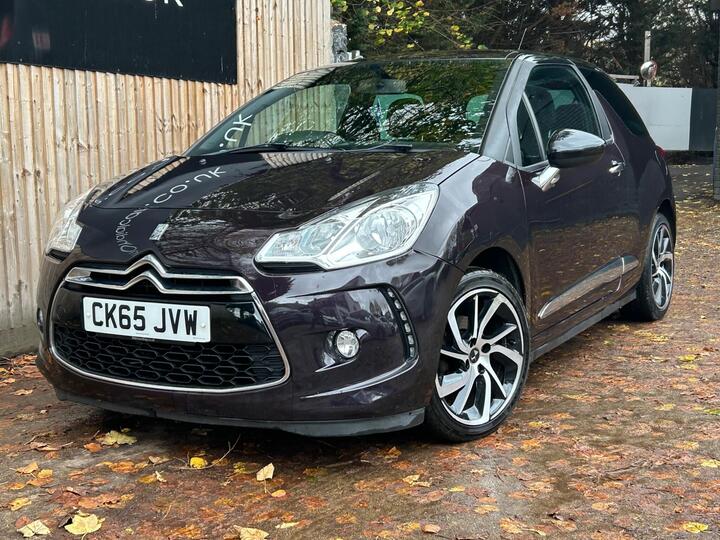 DS AUTOMOBILES DS 3 1.2 PureTech DStyle Nav Euro 6 (s/s) 3dr DS AUTOMOBILES DS 3 1.2 PureTech DStyle Nav Euro 6 (s/s) 3dr