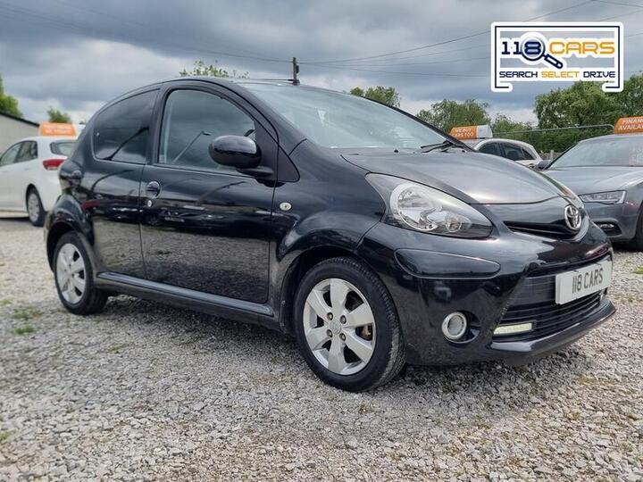Toyota AYGO 1.0 VVT-i Fire Euro 5 5dr