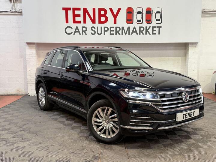Volkswagen TOUAREG 3.0 TDI V6 SEL Tiptronic 4Motion Euro 6 (s/s) 5dr Volkswagen TOUAREG 3.0 TDI V6 SEL Tiptronic 4Motion Euro 6 (s/s) 5dr