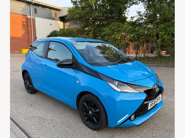 Toyota AYGO 1.0 VVT-i X-cite Euro 6 5dr