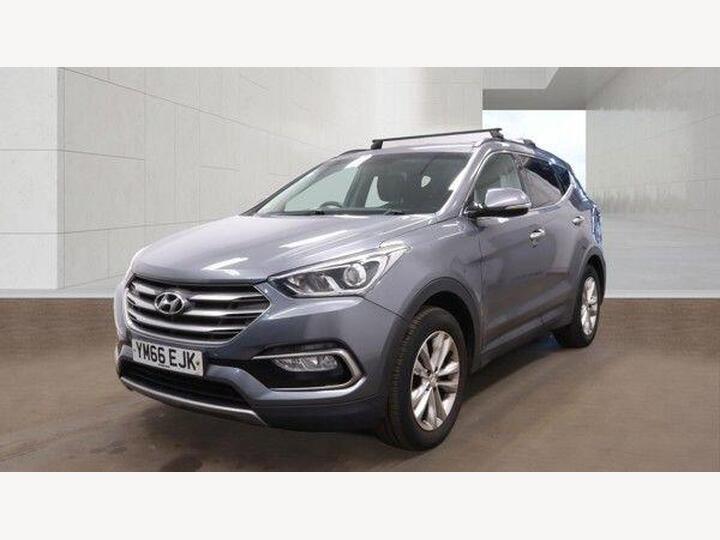 Hyundai Santa Fe 2.2 CRDi Blue Drive Premium 4WD Euro 6 (s/s) 5dr (7 Seat) Hyundai Santa Fe 2.2 CRDi Blue Drive Premium 4WD Euro 6 (s/s) 5dr (7 Seat)