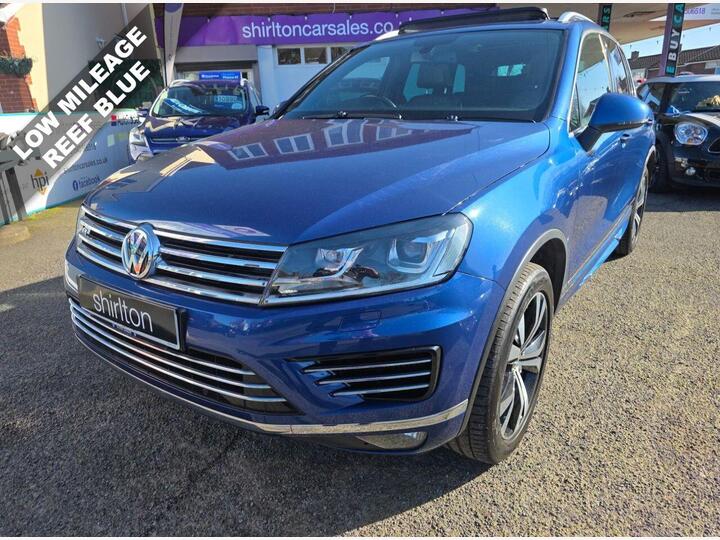 Volkswagen TOUAREG 3.0 TDI V6 BlueMotion Tech R-Line Tiptronic 4WD Euro 6 (s/s) 5dr