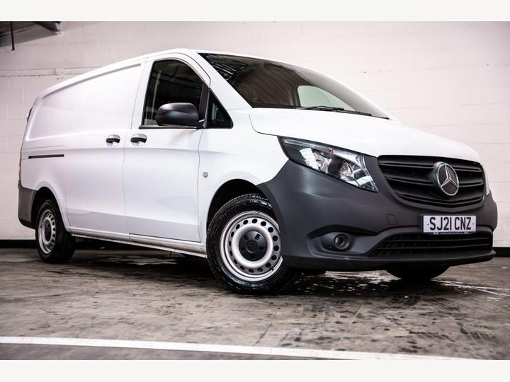 Mercedes-Benz VITO 1.7 114 CDI Progressive Panel Van 5dr Diesel Manual FWD L2 Euro 6 (s/s) (LWB) (136 Ps) Service History, 3 Seats