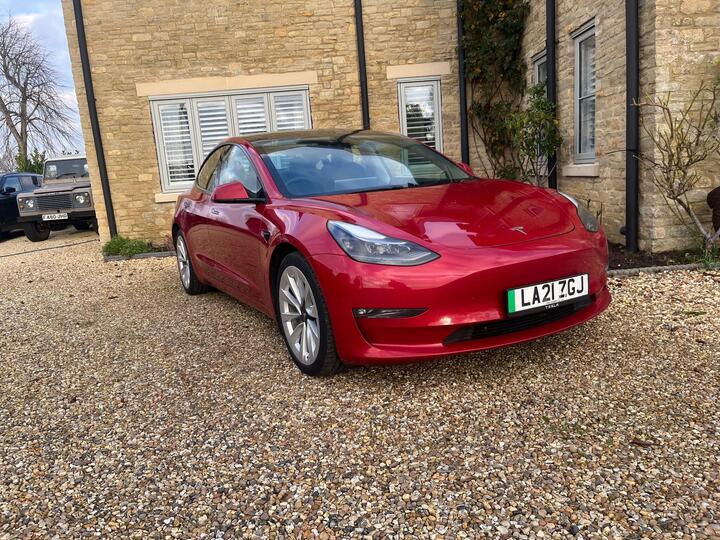 Tesla Model 3 (Dual Motor) Long Range Auto 4WDE 4dr