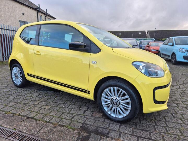 Volkswagen UP! 1.0 Look Up! Euro 6 3dr Volkswagen UP! 1.0 Look Up! Euro 6 3dr