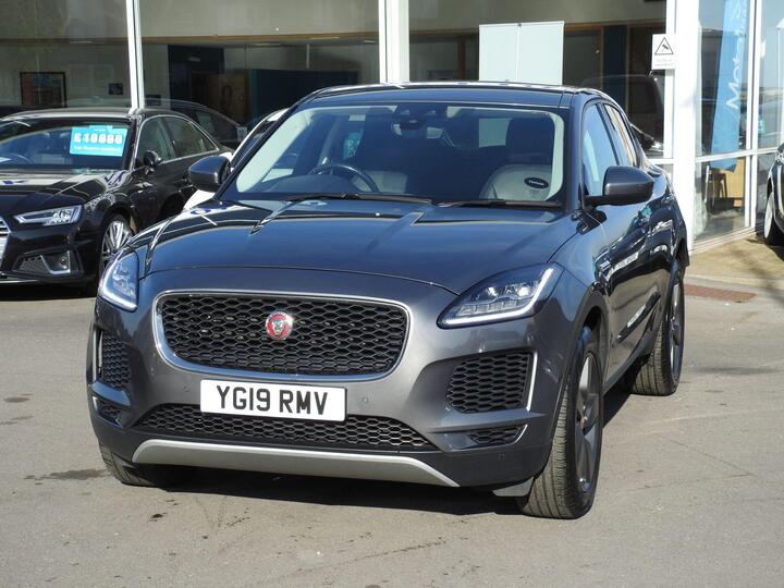 Jaguar E-PACE 2.0 P200 SE Auto AWD Euro 6 (s/s) 5dr Jaguar E-PACE 2.0 P200 SE Auto AWD Euro 6 (s/s) 5dr